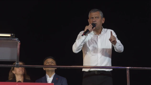 CHP Genel Başkanı Özel, partisinin Kadıköy mitinginde konuştu