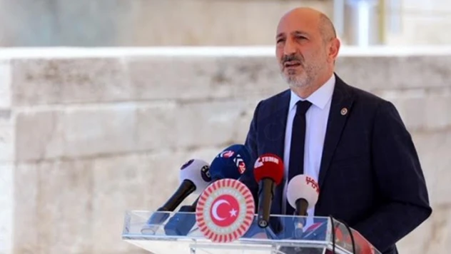 CHP'li Ali Öztunç: Kaşıkla verdiklerini kepçeyle alıyorlar