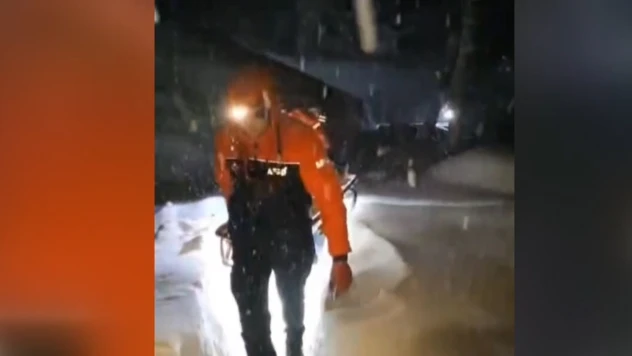 Çığ altında kalan çoban hayatını kaybetti