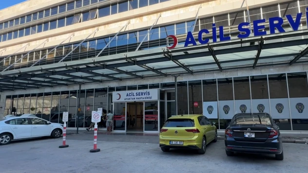 Çıkan bıçaklı kavgada 1 kişi öldü, 2 kişi yaralandı