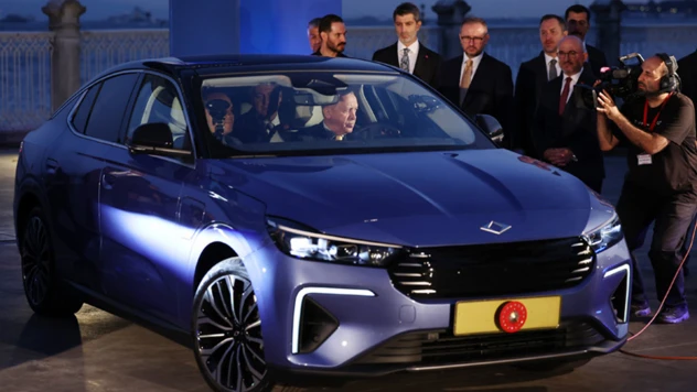 Cumhurbaşkanı Erdoğan TOGG'un  yeni modelini test etti