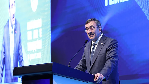 Cumhurbaşkanı Yardımcısı Yılmaz, 'Üniversite açık bir sistem olmalıdır'