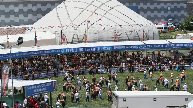 CW Enerji Türkiye Yağlı Güreş Ligi'nin 2. etabı başladı