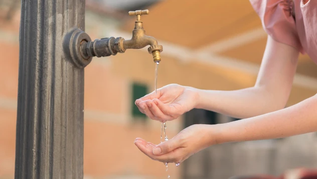 Damla damla büyüyen kriz