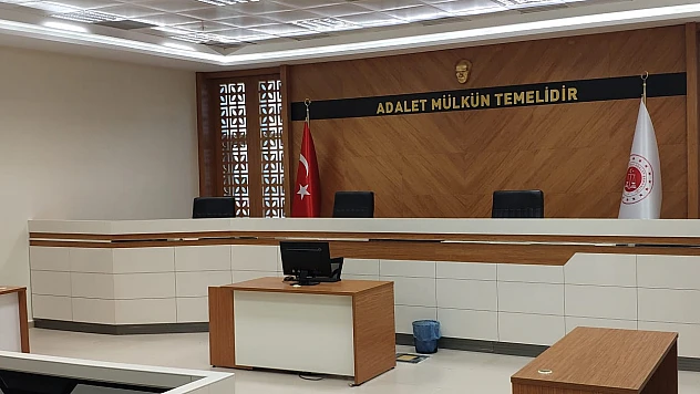 Depremde yıkılan Kubilay Apartmanı sanıklarına 22,5 yıl hapis istendi