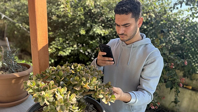 Depremzede öğrenciden yapay zeka destekli bitki bakımı uygulaması