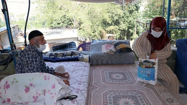 Dezavantajlı vatandaşları kitapla buluşturuyorlar