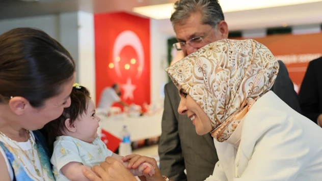 Doğum yardım ödemeleri annelerin hesaplarına yatırıldı