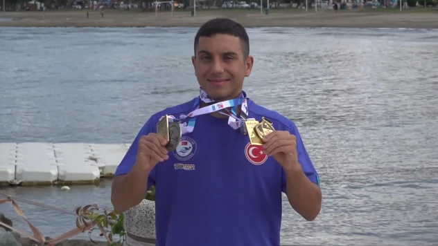 Doktor tavsiyesiyle başladı,2028 Paralimpik Oyunları için kulaç atıyor