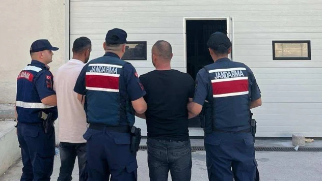 Düğünde havaya ateş açan magandalar tutuklandı