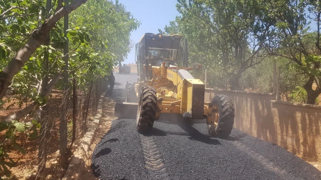 Dulkadiroğlu Belediyesi'nden Ayaklıcaoluk'ta asfalt çalışması