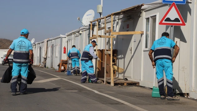 Dulkadiroğlu'nda ekipler temizlik ve hijyen için gece gündüz sahada