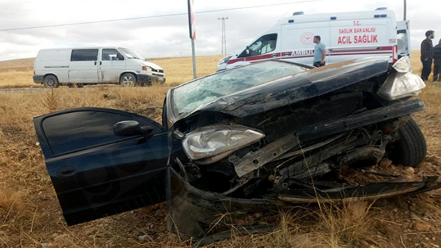 Elbistan - Malatya karayolunda kaza: 2 yaralı