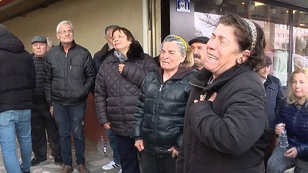 Eski eşini ağır yaralayıp kayınvalidesini öldüren kişi, intihar etti