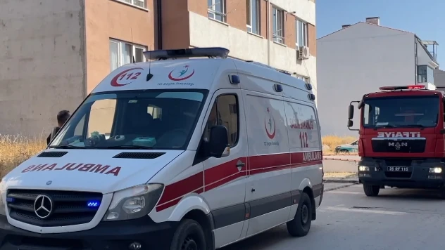 Evde çıkan yangın dumanından etkilenen kişi hastanede öldü