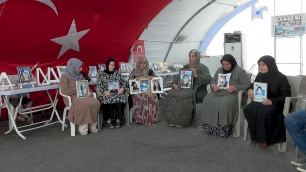 Evlat nöbetinin 7. yılında anneler vazgeçmiyor