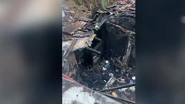 Eyüpsultan'da gecekondu yangınında 1 kişi öldü