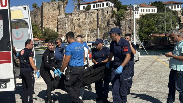Falezlerden denize düşen kadın öldü