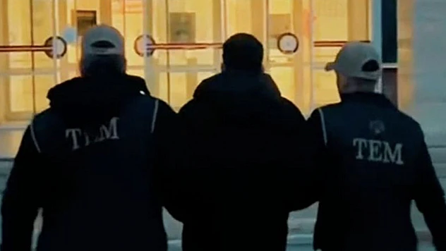 FETÖ'ye yönelik 46 ilde operasyon! 82 şüpheli tutuklandı