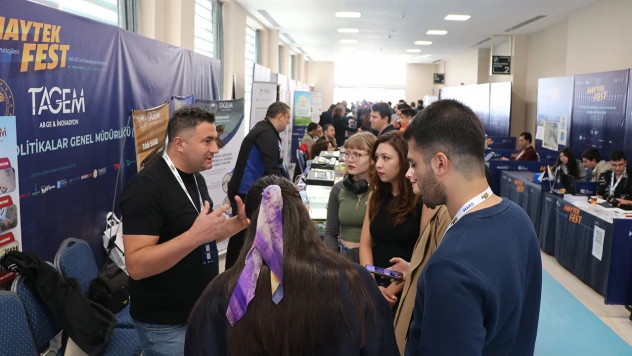 Gençler, tarımda dijital dönüşümle çiftçiliğe teşvik edilecek