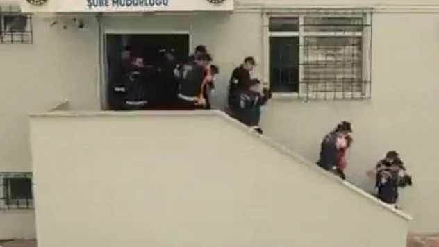 Göçmen kaçakçıları bir bir yakalandı