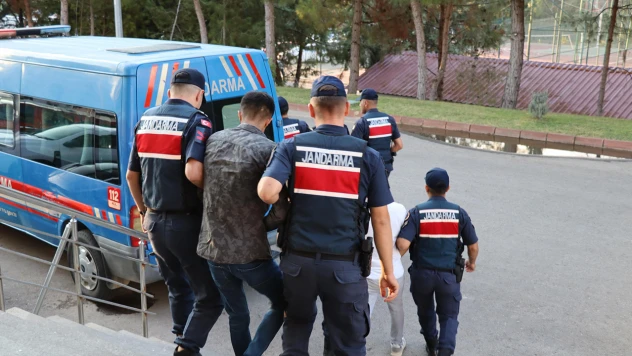 Göçmen kaçakçılığı iddiasıyla 1 kişi tutuklandı