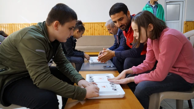 Gönül gözüyle mangala! Engelsiz Kahramanmaraş'tan renkli farkındalık