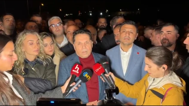 Görevinden uzaklaştırılan Esenyurt Belediye Başkanı Özer tahliye edildi