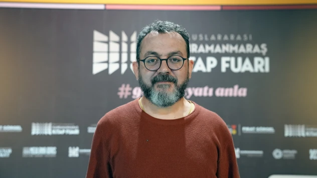 Güray Sürgü, KAFUM'da kitapseverlerle buluştu