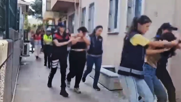 Güzellik salonlarına yönelik operasyon! 18 şüpheli gözaltına alındı