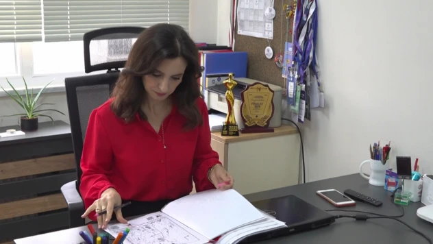 Hacer öğretmen, Birleşik Krallık'ta yaşam boyu başarı ödülüne layık görüldü