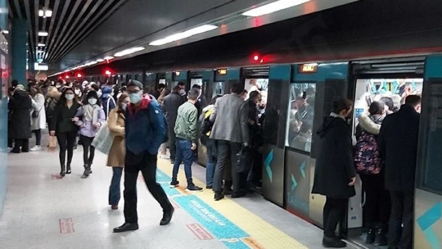 Hafta sonu Marmaray seferleri saat 01.30'a kadar uzatıldı