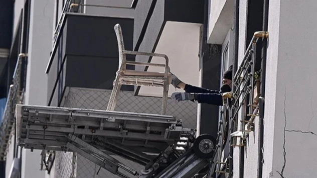 Hasarlı yapılardaki eşyalarının tahliyesine yönelik genelge yayımlandı