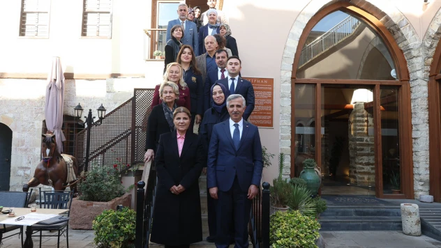 Hayata Bağlayan İlmekler Projesi'nin ikinci etabı Kahramanmaraş'ta başladı