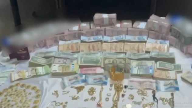 Hesaplarında 4 milyar 685 milyon TL hesap hareketi bulunan 33 şüpheliyi yakalandı