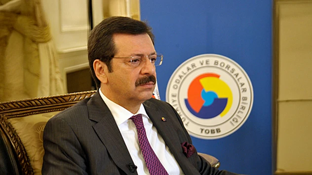 Hisarcıklıoğlu, 'Depreme dirençli kentler ve güvenli yapılar dışında bir seçeneğimiz yok'