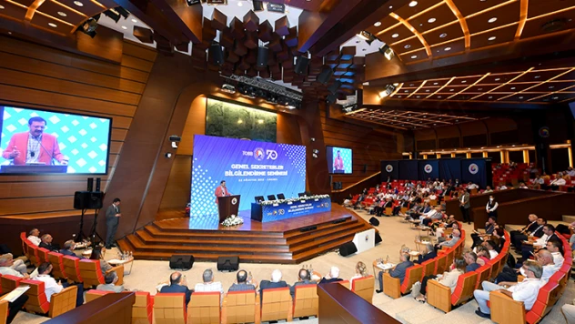 Hisarcıklıoğlu, Genel Sekreterler ile bir araya geldi