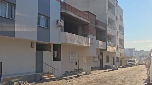 İki kız kardeş evde ölü bulundu