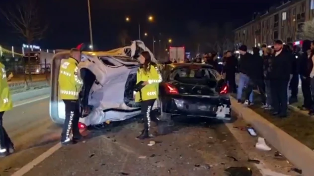 İki otomobilin çarpıştığı kazada 1 kişi öldü