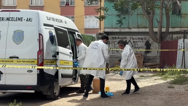 İnşaat halindeki binada ceset bulundu