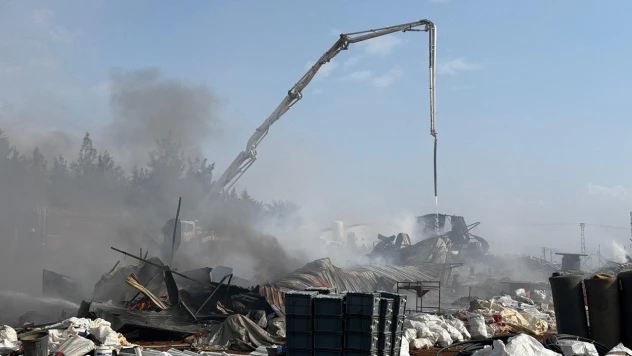 İnşaat şantiyesinde yangın!