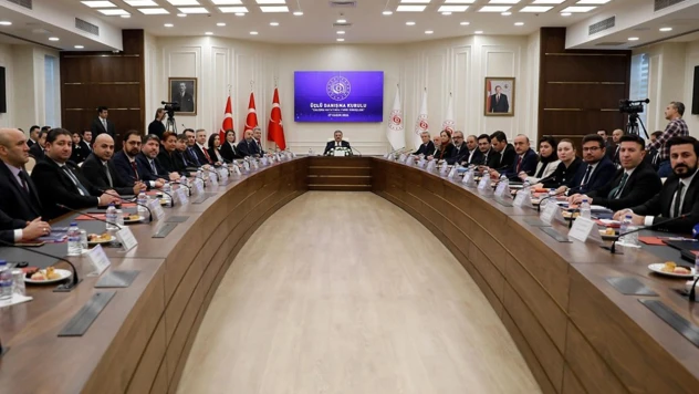 İşçi ve işverenler için üçlü danışma kurulu toplandı!