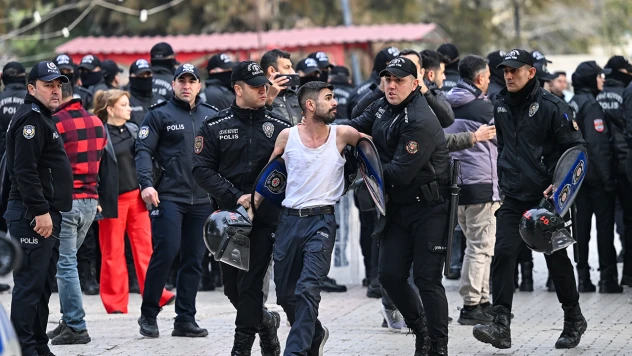 Kaçak yapıların tahliyesi sırasında gerginlik