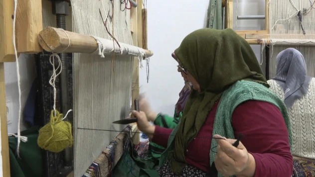 Kadınlar 30 yıl sonra yeniden tezgah başına geçti