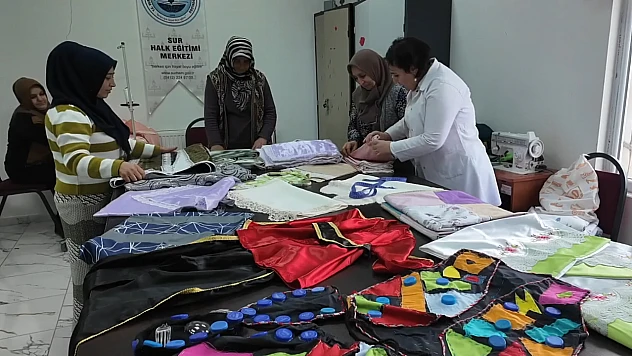 Kadınlar sıfır atık için çeyiz sandıklarını açtı