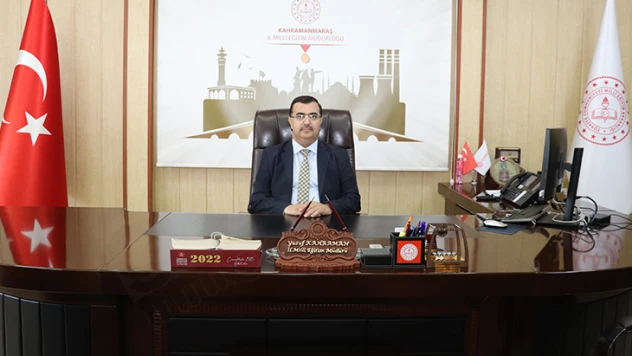 Kahraman: 'Sizler eğitimin sıradan bir unsuru değil, ana karakterisiniz'