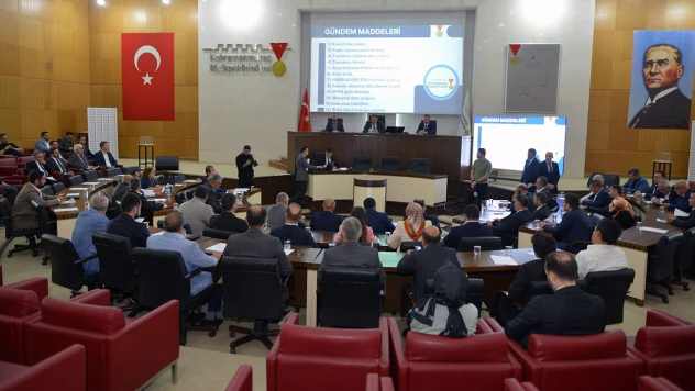 Kahramanmaraş Büyükşehir 24 gündem maddesini karara bağladı