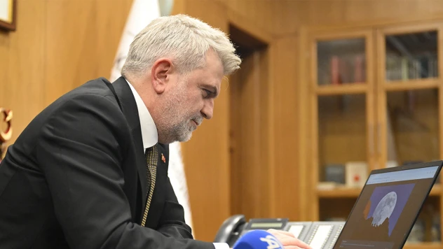 Kahramanmaraş Büyükşehir Belediye Başkanı Görgel, Yılın Kareleri oylamasına katıldı