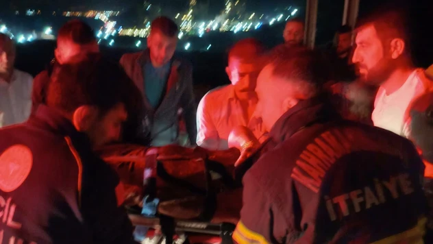 Kahramanmaraş-Gaziantep otoyolunda tır kazası! 3 yaralı