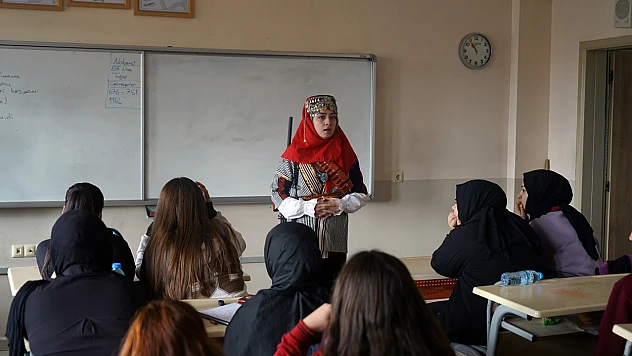 Kahramanmaraş'ın Kurtuluş destanı Çatkapı ile genç nesillere aktarılıyor